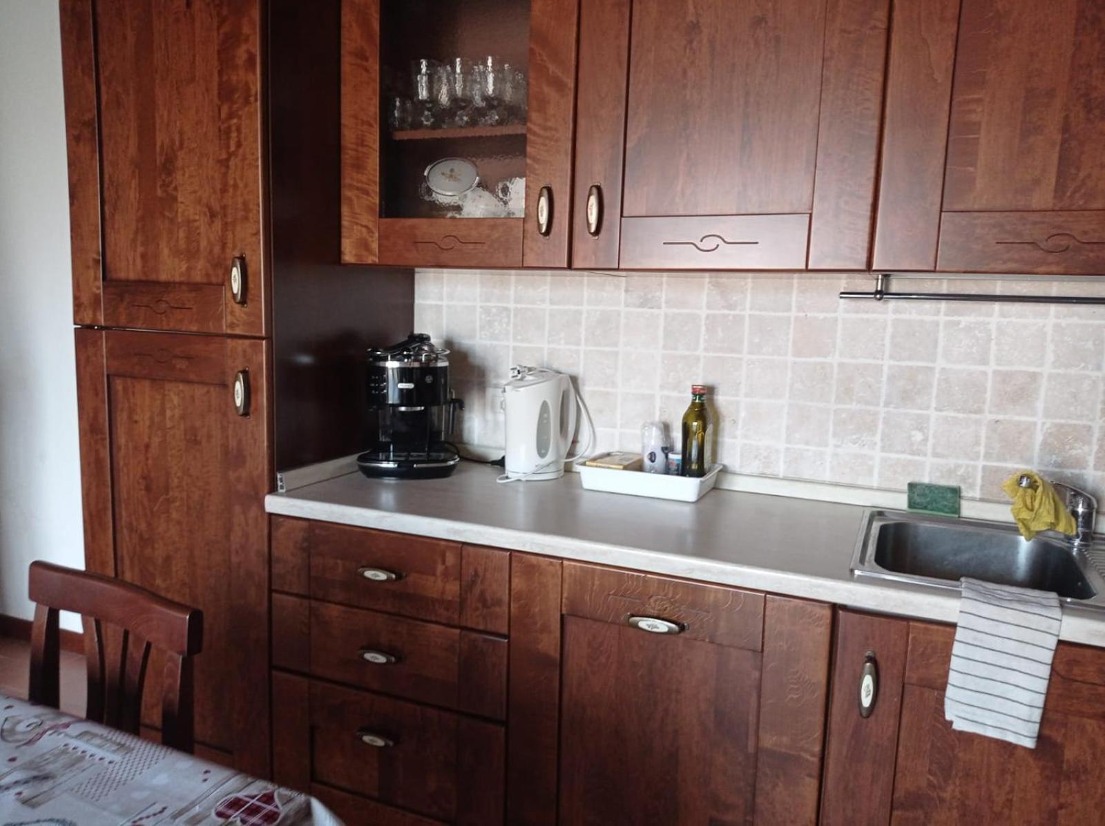 3 Charming Private Home With Pool, Bbq, Wi-Fi & Free Parking カステル・デル・ピアーノ エクステリア 写真
