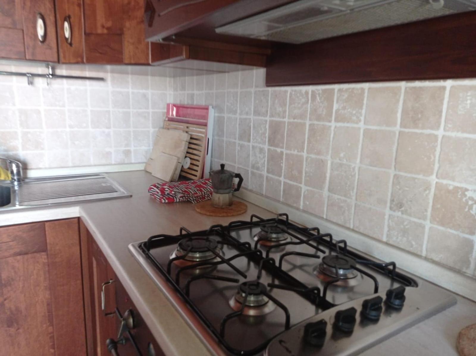 3 Charming Private Home With Pool, Bbq, Wi-Fi & Free Parking カステル・デル・ピアーノ エクステリア 写真